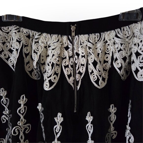 Design Lab Lord & Taylor mini skirt - Picture 5 of 6